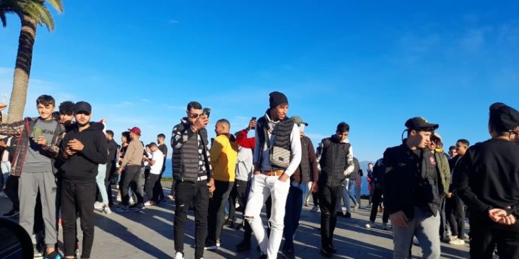 احتفالات بالحسيمة بعد فوز المنتخب الوطني على بلجيكا