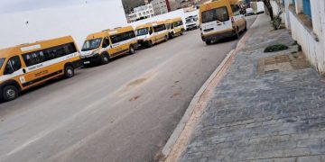 سكان بإقليم الحسيمة يطالبون بتوفير النقل المدرسي لأبنائهم