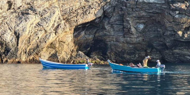 الحسيمة: توقيف غطاس يستعمل قنينات الأوكسجين يكشف عمق الخروقات بالمنتزه الوطني