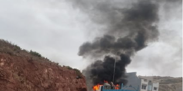 اشتعال النيران في شاحنة نقل بالحسيمة