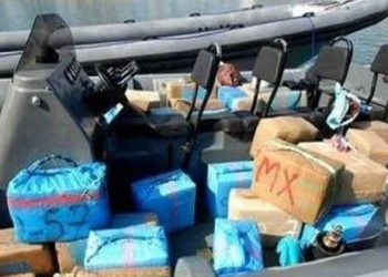 اعتقال اسبانيين وفرنسي وحجز طنين من الشيرا بساحل العرائش