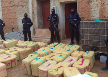 مطاردة تنتهي بحجز أزيد من طن و107 كيلوغرامات من المخدرات