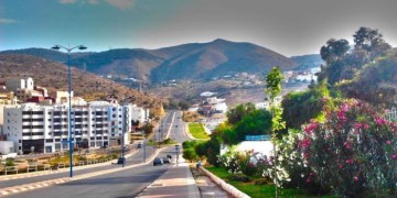 تراجع فرص الاستثمار بالحسيمة والأزمة الاقتصادية تخنق المدينة