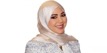 تأثير العوامل النفسية على البشرة