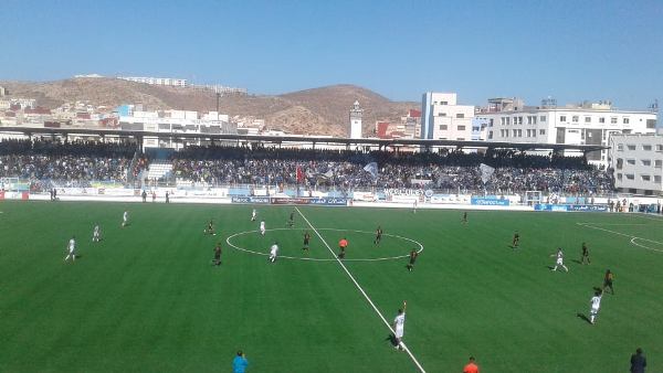 الجمهور يحطم رقما قياسيا في مباراة شباب الريف وطنجة  وبيذرو يصف هزيمة فريقه بالقاسية