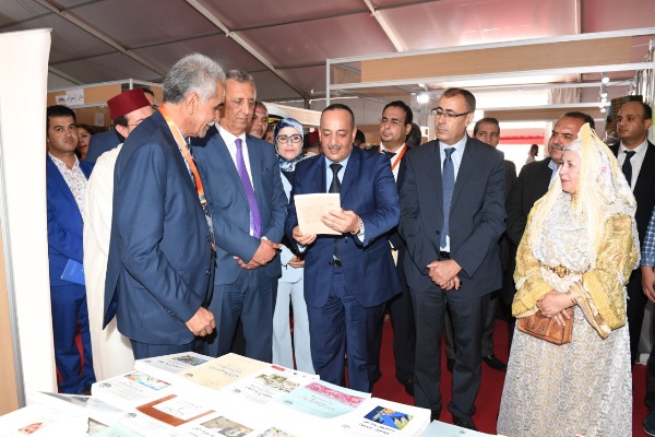 أزيد من 30.000 زائر خلال الدورة التاسعة للمعرض الجهوي للكتاب لجهة طنجة – تطوان – الحسيمة