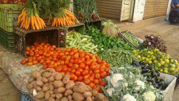 حالة الطورائ الصحية: تحديد أوقات إغلاق المحلات التجارية والخدماتية بالحسيمة والنواحي