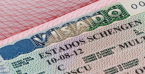 القنصلية الإسبانية تتخذ إجراءات جديدة لمحاربة التلاعب في مواعيد طلبات " الفيزا "