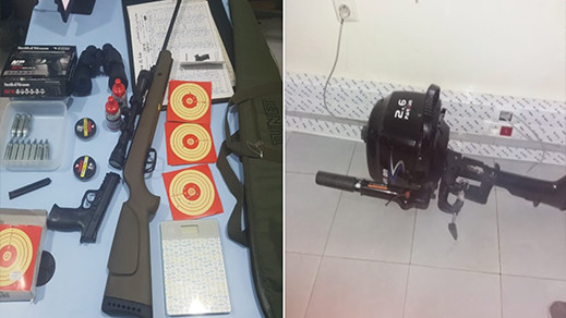 الجمارك تحجز مسدسا وبندقية ومعدات للرماية لدى مواطن فرنسي ببني انصار