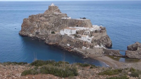 اسبانيا تحتل 21 جزيرة مغربية والمغاربة يطالبون بتحرير فلسطين