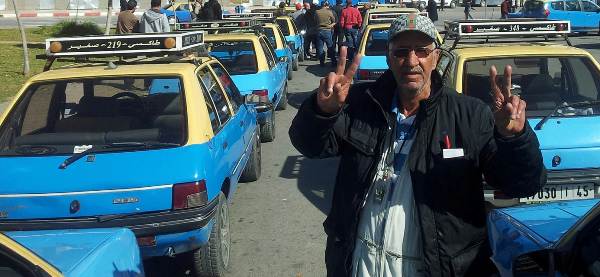 وفاة أحمد محجوب منظم الطاكسيات بعد صراع مع مرض السرطان