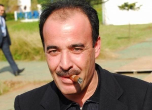 العماري يأمل فتح مقاه لبيع الحشيش واستهلاك الكيف