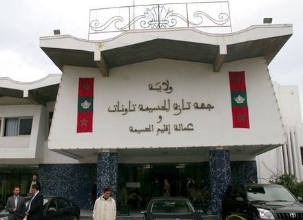 تهريب عضو بجماعة ازمورن بإقليم الحسيمة من طرف الرئيس المنتهية صلاحيته واحتجاج على خرق مدونة الانتخابات