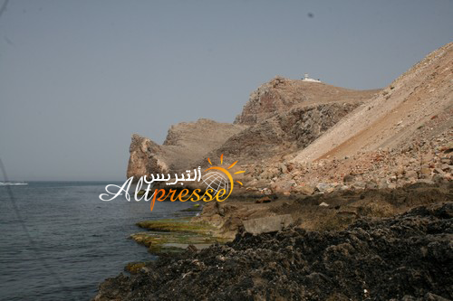 كارثة: المسؤولون عاجزون بالحسيمة على حماية الشواطئ من التخريب وجشع لوبي العقار ( صور)