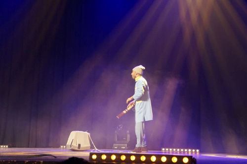 أزيد من 4 ساعات من الضحك مع إيموراجي