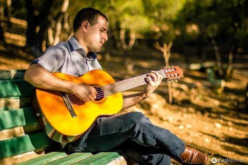 أغنية  "يمّا" إصدار جديد لفرقة ريفانا ( فيديو )