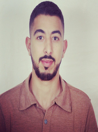 تملق لتتسلقǃ