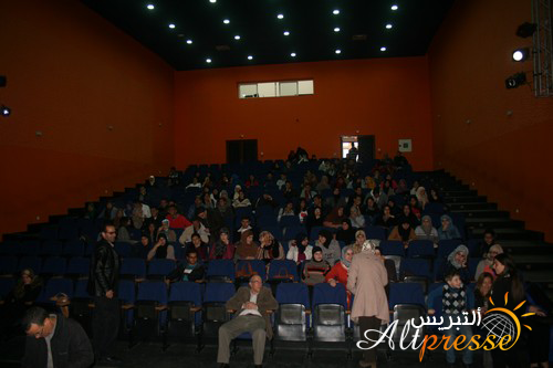 أنشطة ثقافية للنادي الصحي بثانوية أبي يعقوب البادسي بدار الثقافة بالحسيمة