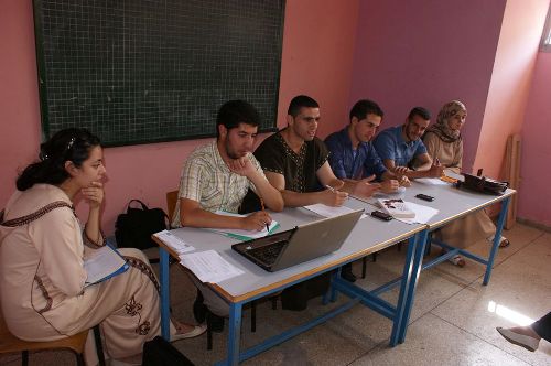 لقاء تواصلي لجمعية مبادرة الشباب بالحسيمة