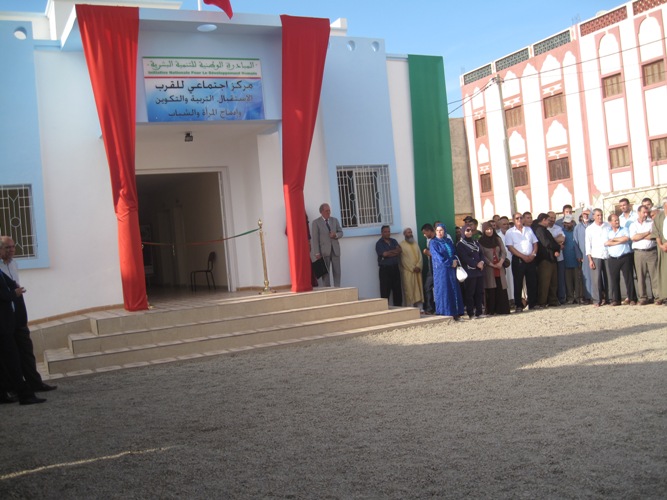 نساء مركب للقرب بامزورن يحتفلن بعيد المرأة