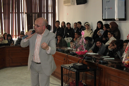 جمعية طنجة مدينتي تنظم يوما تكوينيا في التوجيه الدراسي