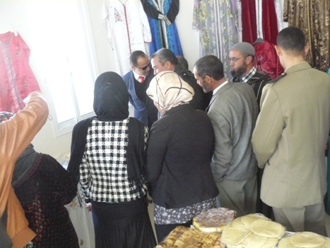 بني عمارت تحتفي بالمرأة العمارتية في عيدها العالمي