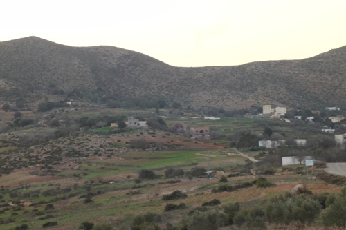 سكان تافنسا بجماعة إزمورن يطالبون بإنشاء مقطع طرقي