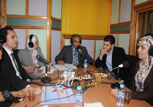 الإذاعة الجهوية تطفئ شمعتها الخامسة وتحتفي بالصحفية خديجة أغدار