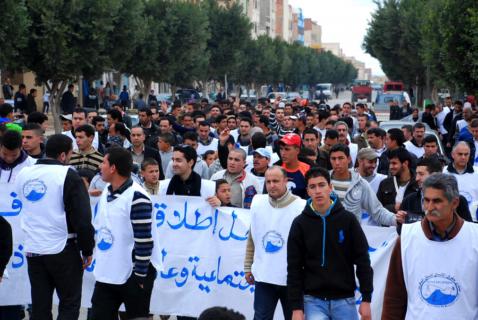 منتدى حقوق الإنسان ينظم ندوة حول استقلال القضاء بتازة