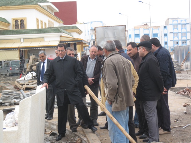 والي جهة الحسيمة يتفقد مشاريع التأهيل الحضري في امزورن