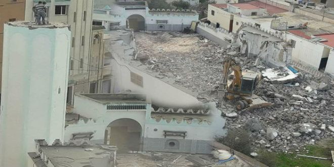 مواطنون يحتجون على تصميم مسجد بالحسيمة