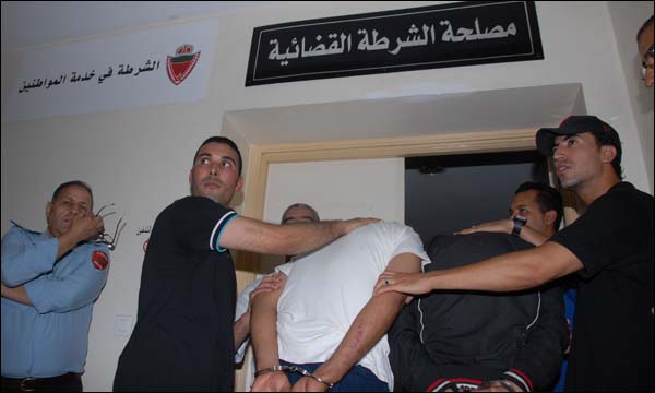 اعتقال شابين في مكناس قطعا رأس شخص وأحرقا جثته