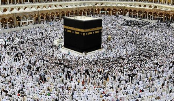 نقابة الأئمة تطالب بتعطيل فريضة الحج وتعلن "من الافضل صرف هذه الأموال لتحسين اوضاع التونسيين"