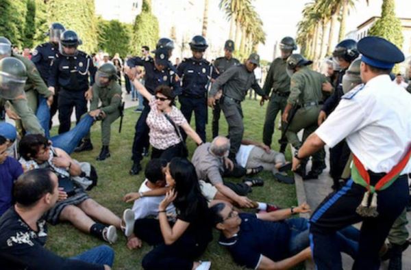 النهج الديمقراطي يدين "قمع" الوقفة التضامنية مع المعتقلة سيليا الزياني