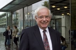 الاسلام بهولندا يفقد أحد أهم مناصريه