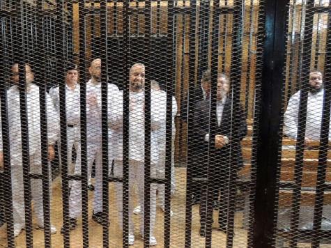 حكم بإعدام 529 من رافضي الانقلاب بمصر