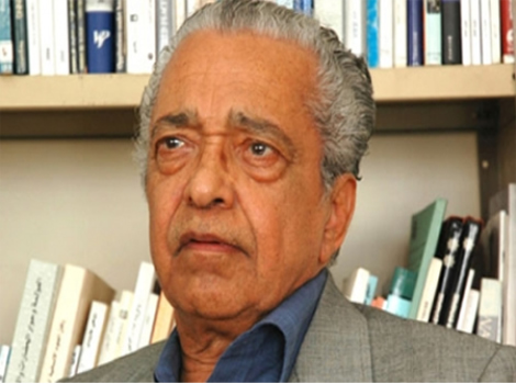 وفاة المفكر المهدي المنجرة زوال اليوم ببيته بالرباط