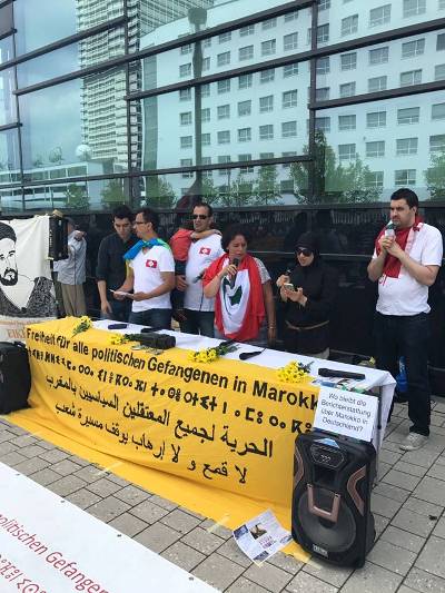 لجنة الحراك الشعبي بدوسلدورف تنظم احتجاجا تحت شعار Pik ya wlidi