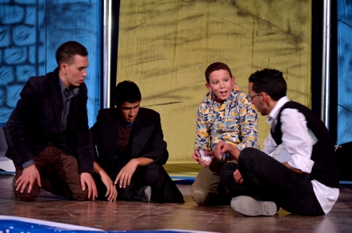 إمزورن تتزين بفعاليات مهرجان الحسيمة للمسرح