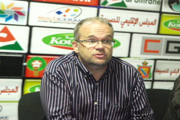 زرماتن يستقيل من تدريب شباب الحسيمة