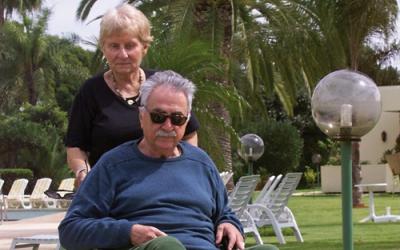 عائلة السرفاتي تهدي مكتبته الخاصة إلى المكتبة الوطنية