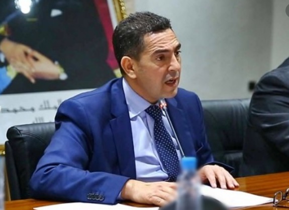 وزير التربية الوطنية في موقفٍ لاَ يُحسدُ عليهِ