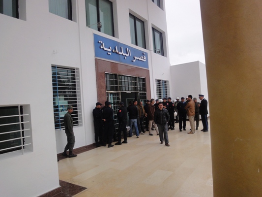 اعتقال موظف ببلدية الحسيمة للتحقيق معه في قضية تزوير وثائق