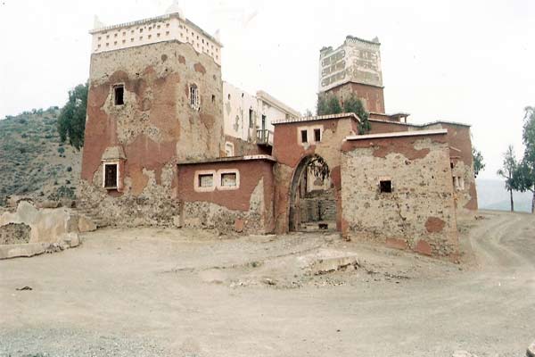 المآثر التاريخية للحسيمة تتعرض للتخريب