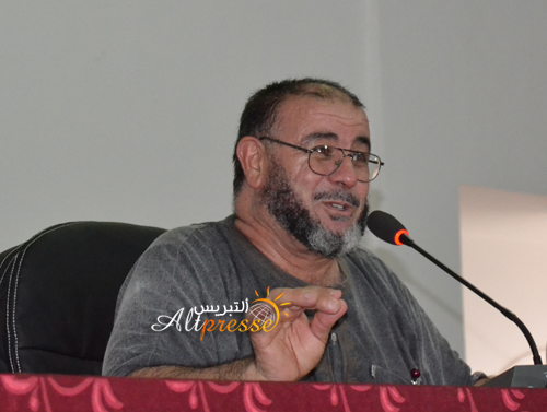 النهاري يحاضر في الحسيمة حول الشباب والأخلاق