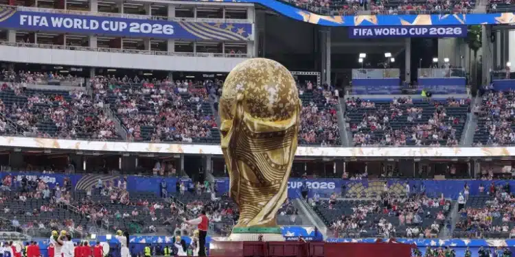 هل يقام مونديال 2030 بـ 64 منتخبا؟