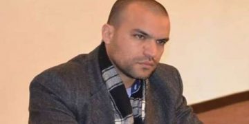 وزير الأوقاف أحمد التوفيق يعارض أمير المؤمنين ويكفر بالدستور