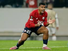 إكمان يكمل العلاج بفرنسا