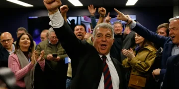 لابورتا رئيسا لبرشلونة لخمس سنوات