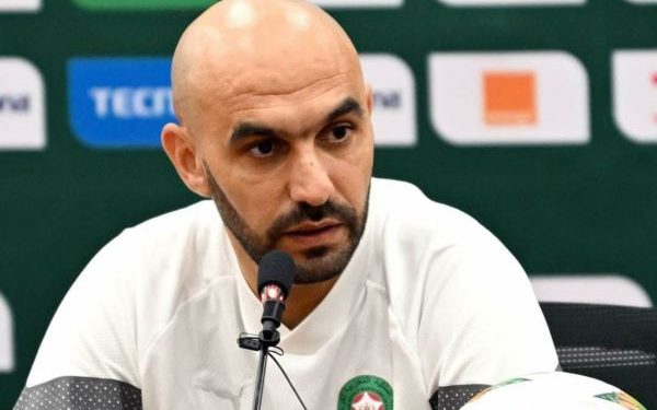 لمن لا يعجبه انتقاد المدرب الركراكي ،متى كان الناخب الوطني “مقدسا ” ؟